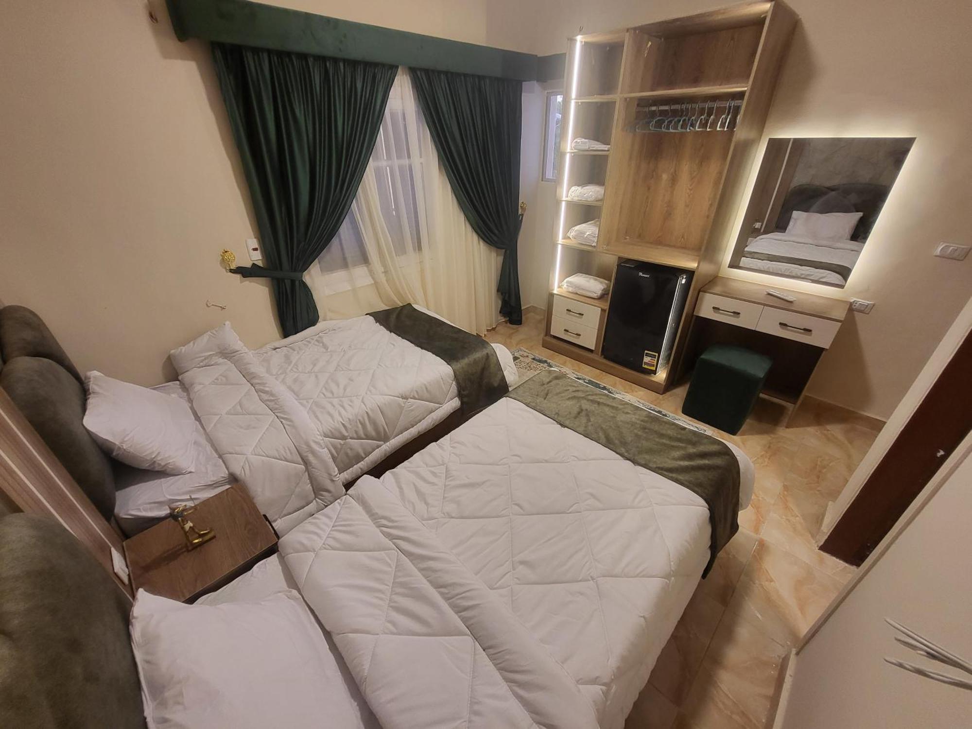 Global Pyramids View Inn Kafret el-Gabal Exterior foto